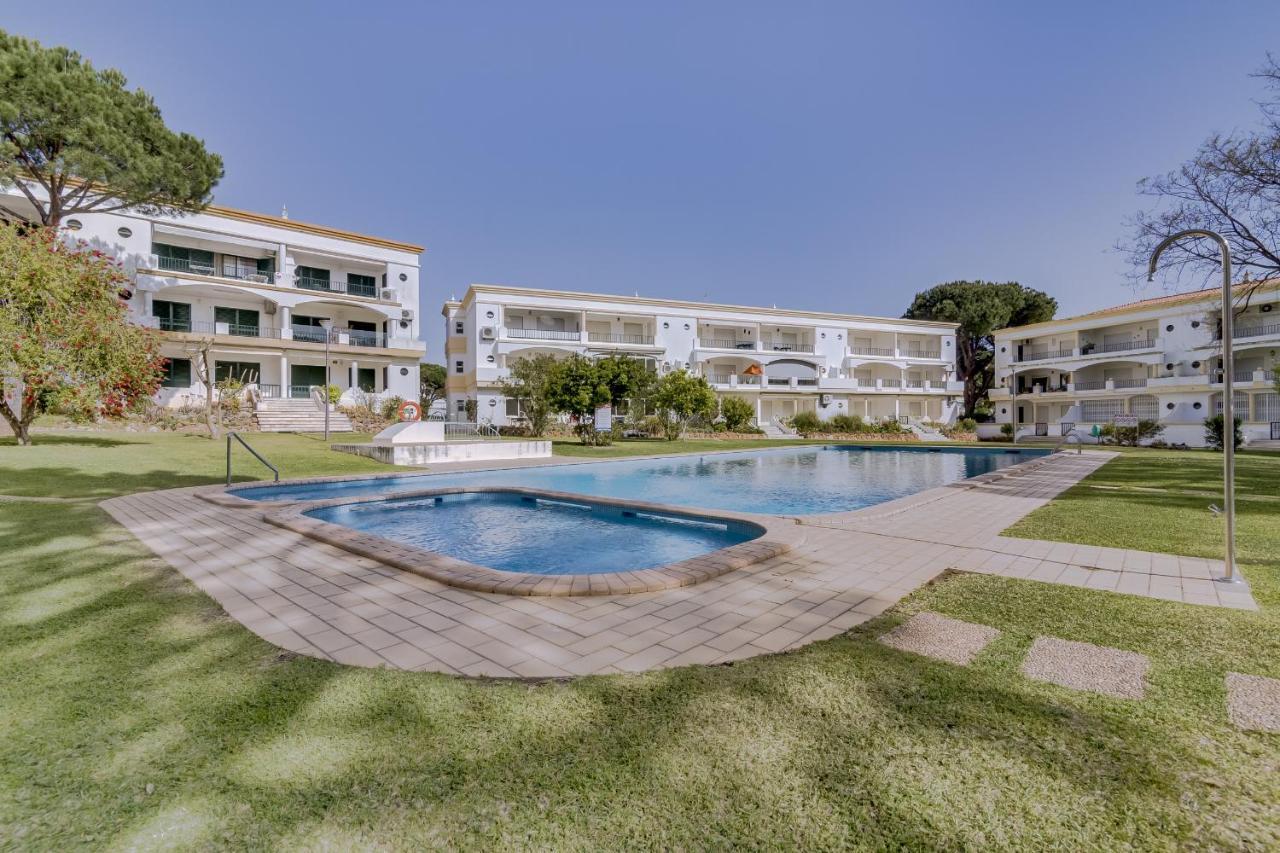 Pinhal Do Golfe - 2 Bedrooms - Vilamoura Bagian luar foto