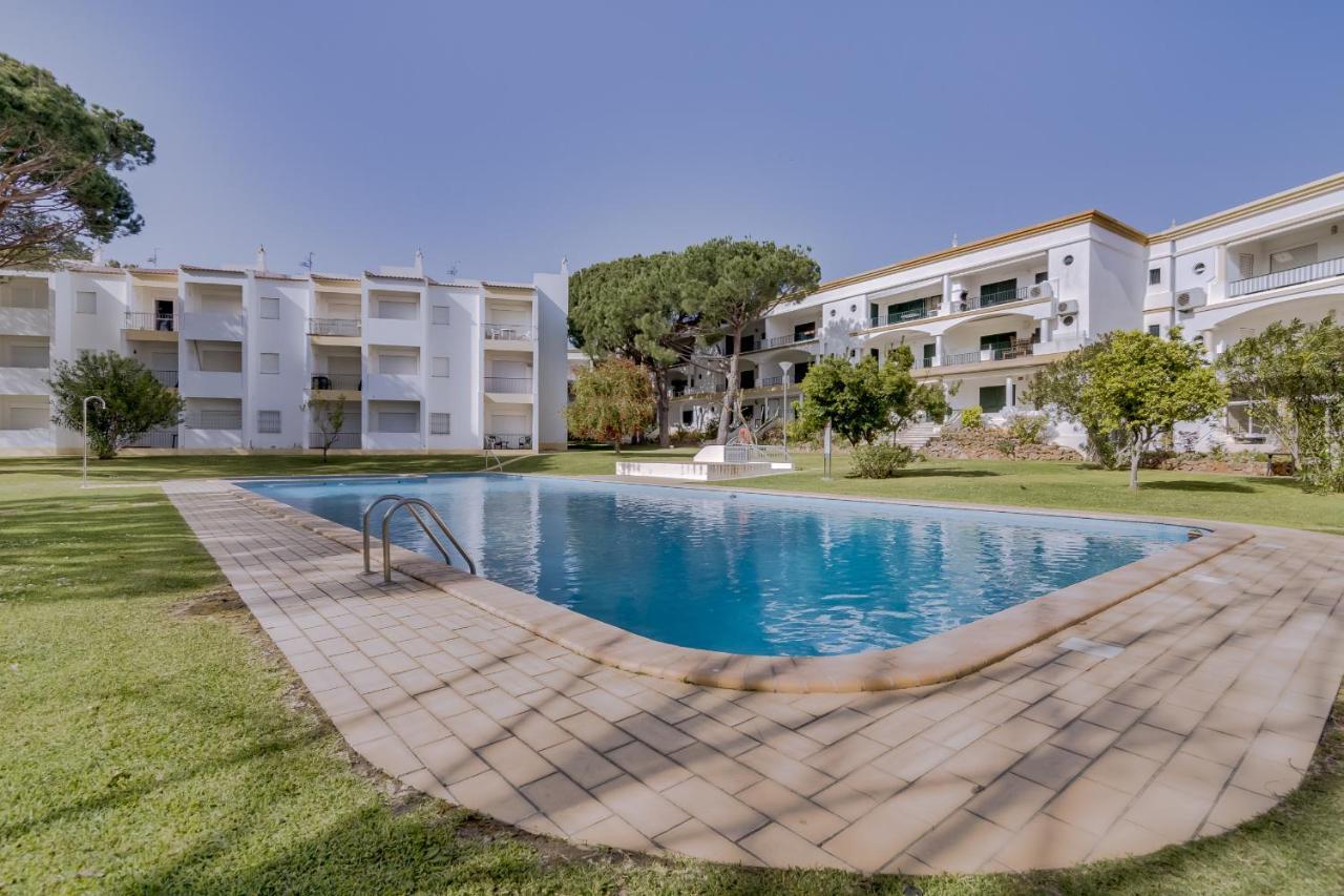 Pinhal Do Golfe - 2 Bedrooms - Vilamoura Bagian luar foto